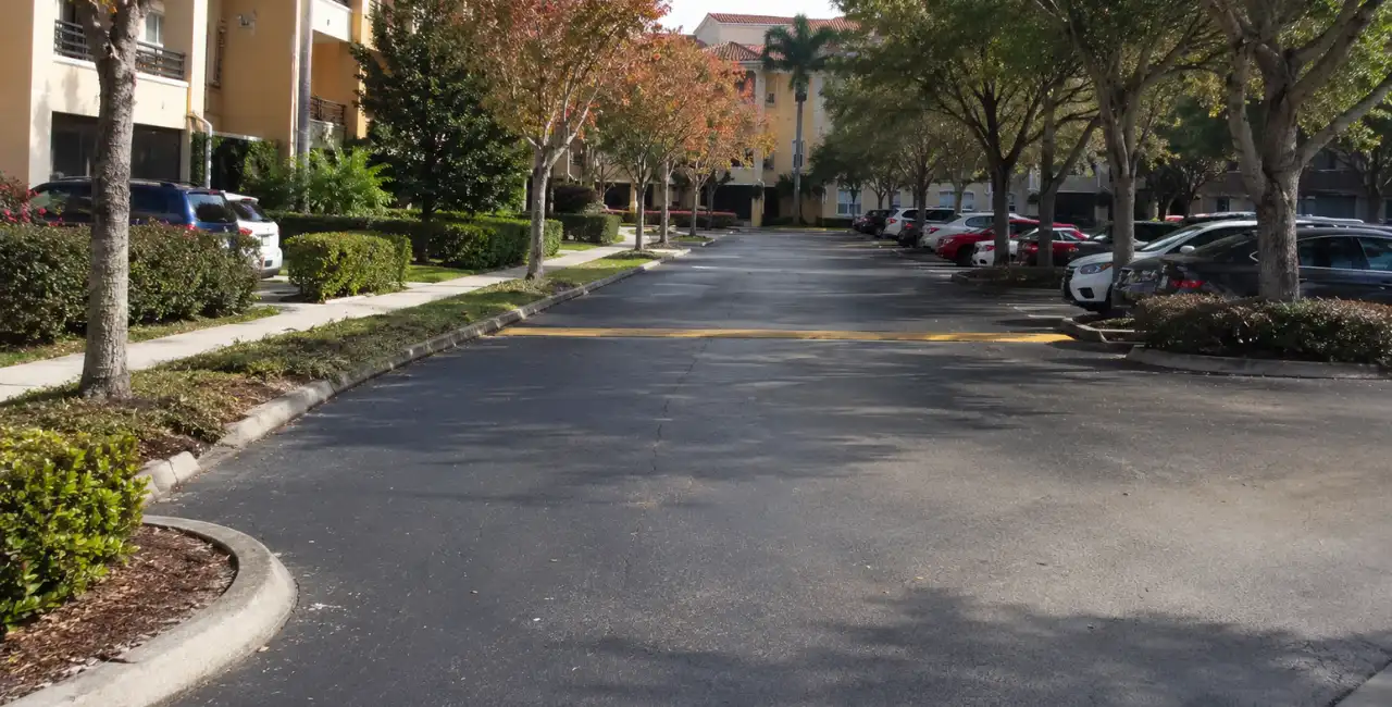 HOA Pavement Maintenance Tips